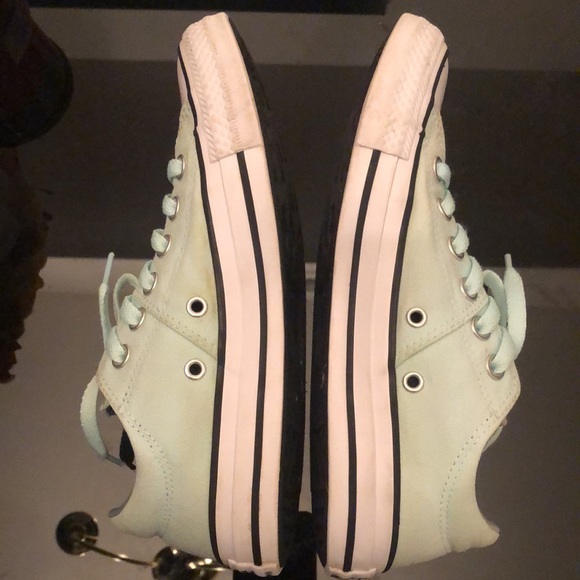 CONVERSE ALL STAR SNEAKERS WOMENS SIZE 7 - Picture 10 of 15